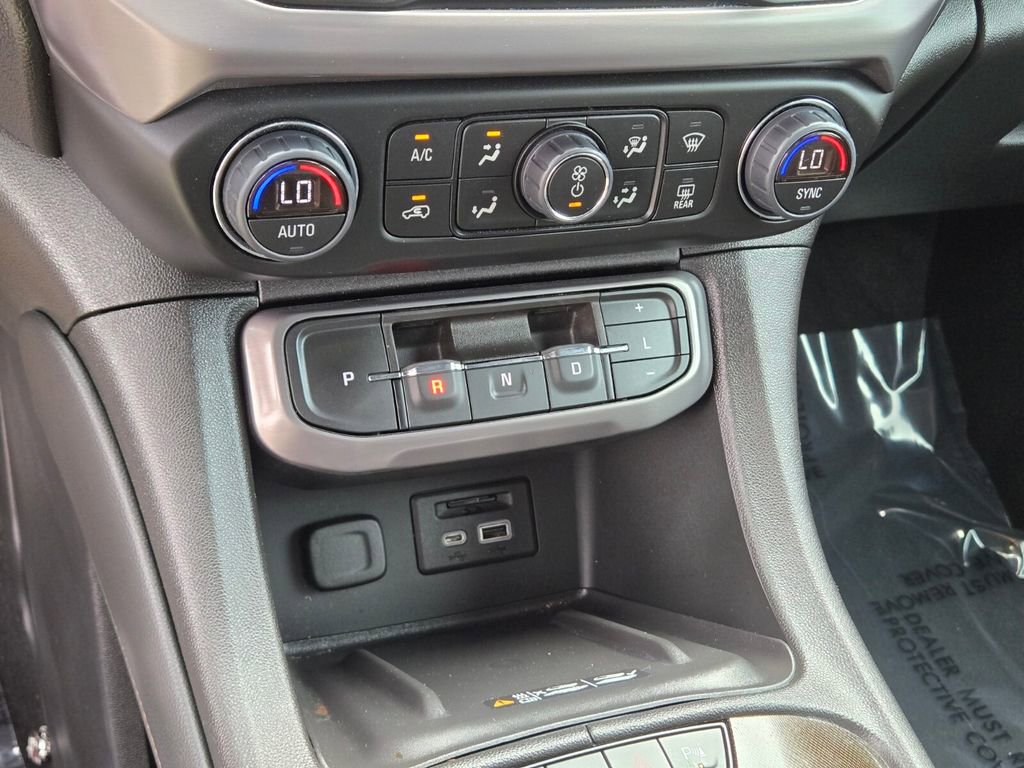 2023 Gmc Acadia AT4 photo 16