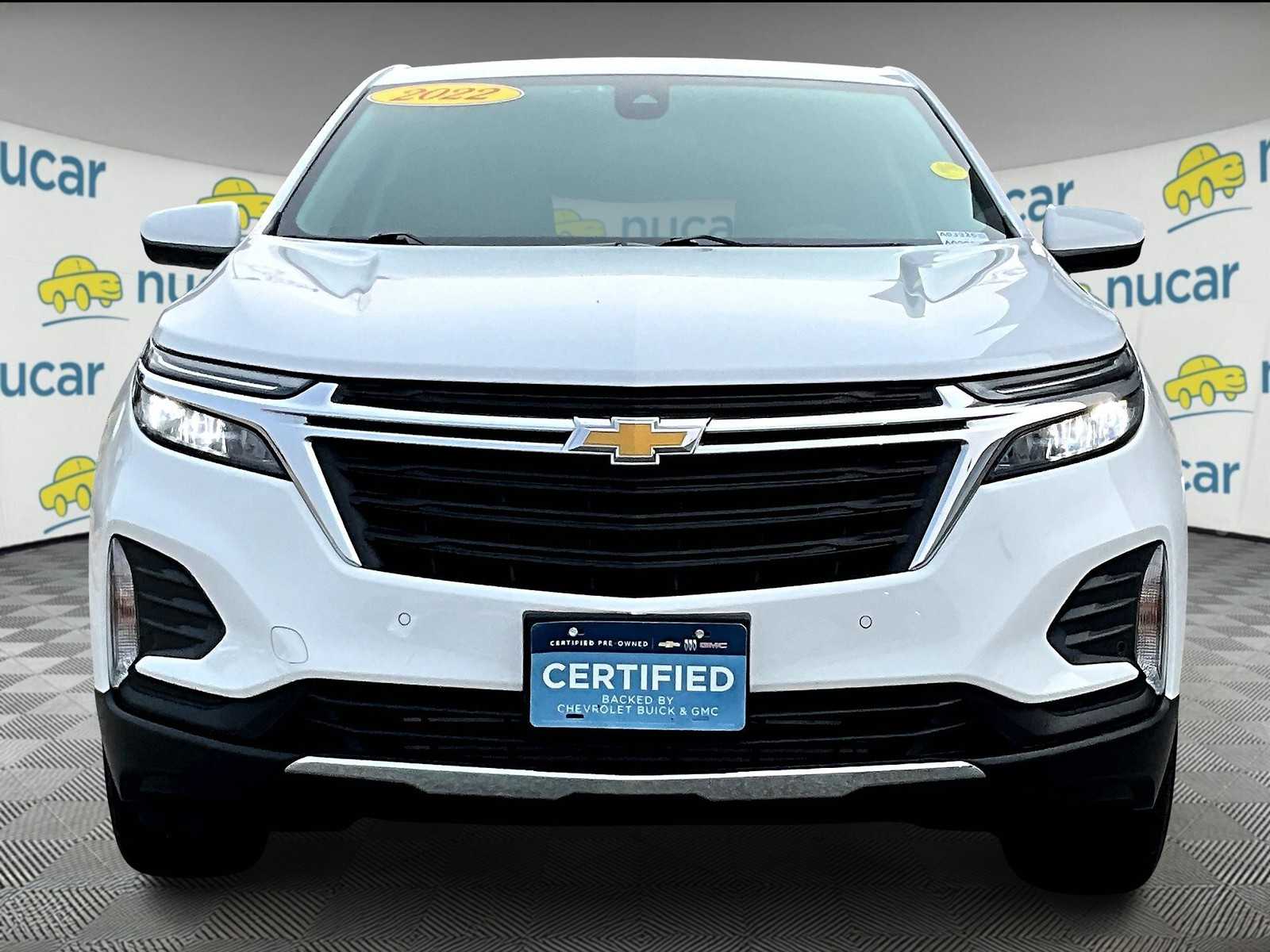 2022 Chevrolet Equinox LT photo 2