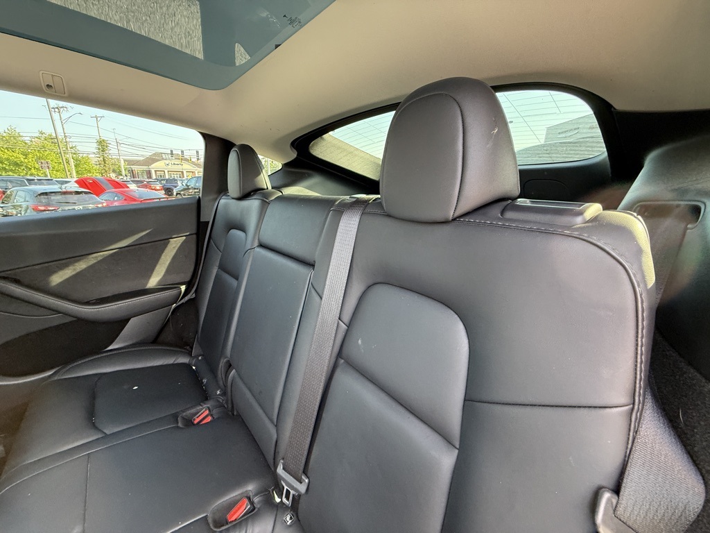 2023 Tesla Model Y Long Range photo 18
