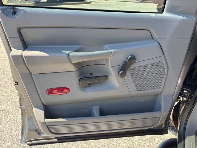 2008 Dodge Ram ST photo 12