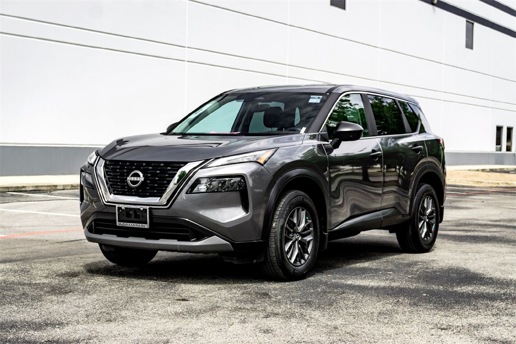2023 Nissan Rogue S photo 8