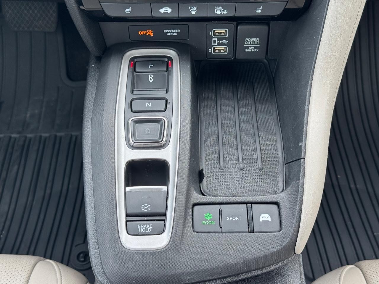 2019 Honda Insight Touring photo 13