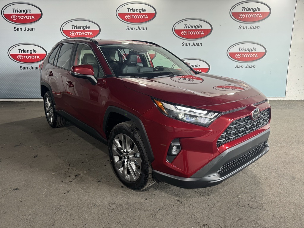 2025 Toyota RAV4 XLE Premium photo 3