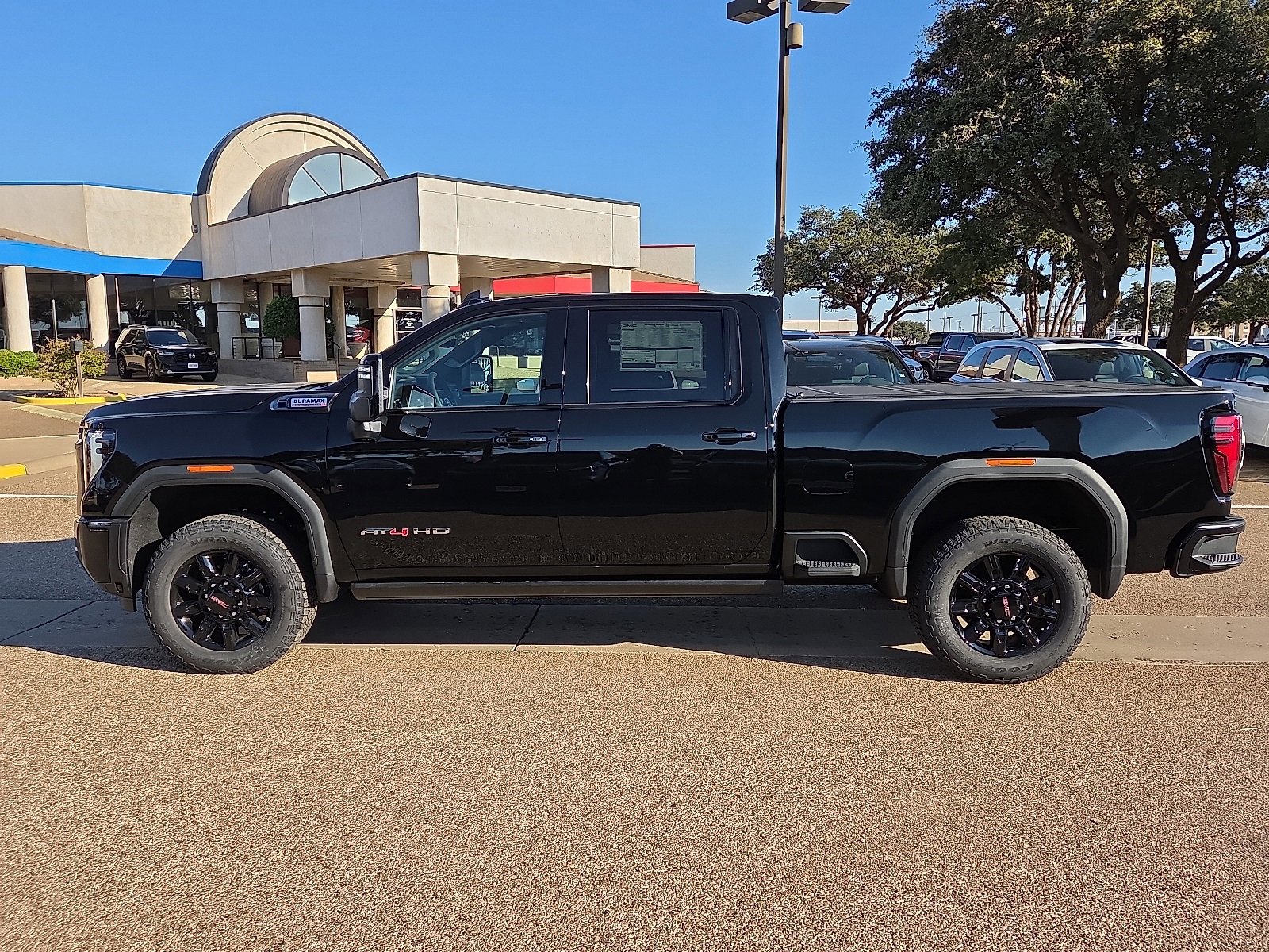 2025 Gmc Sierra 2500 HD AT4 photo 2