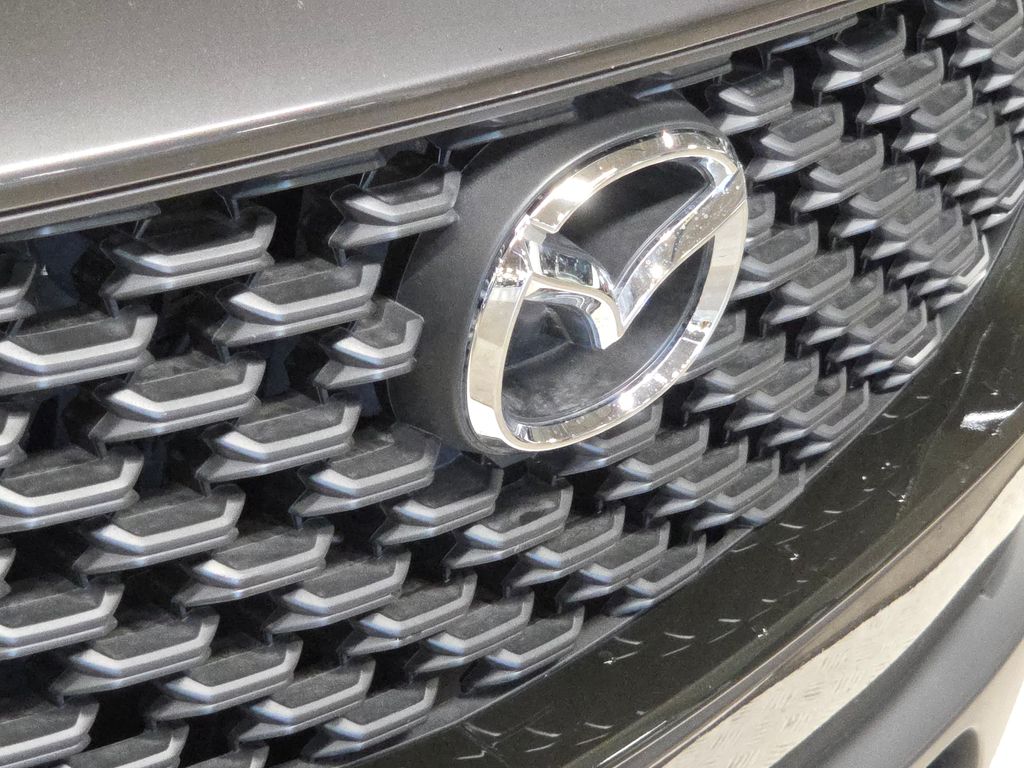 2025 Mazda CX-50 2.5 S Premium photo 9