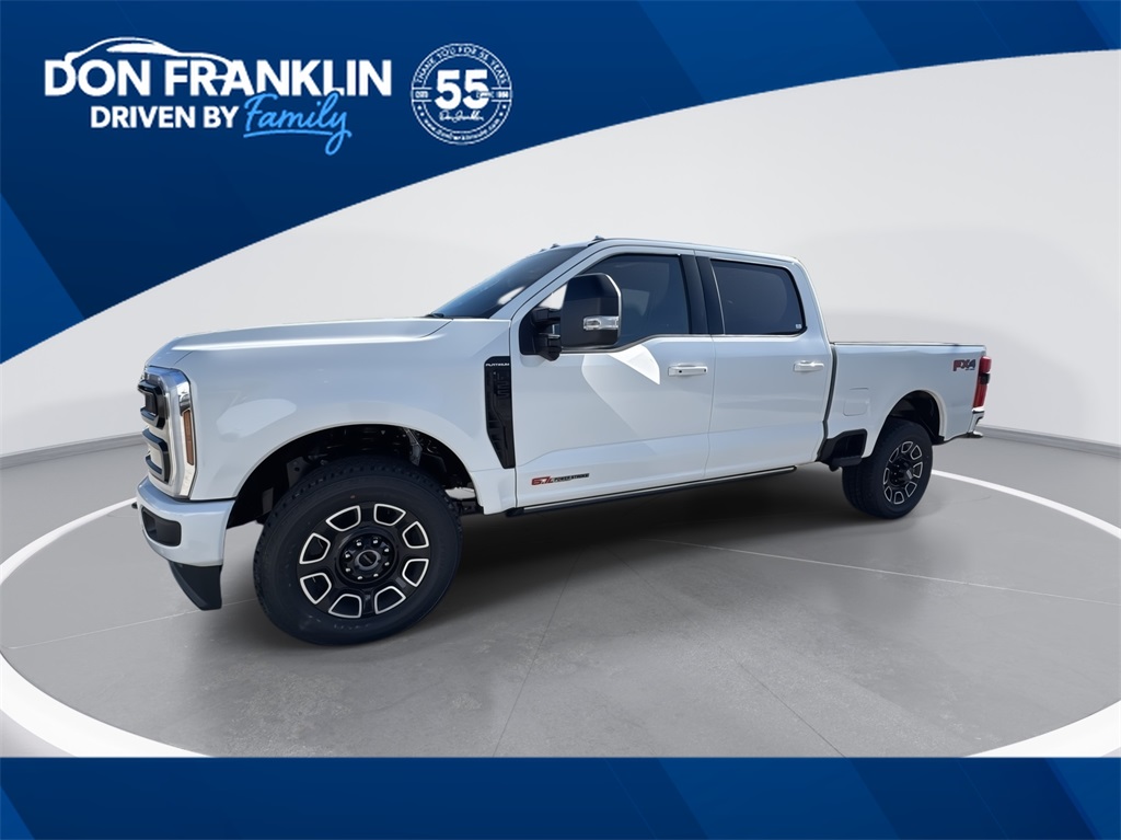 2025 Ford F-250 Super Duty Platinum's photo