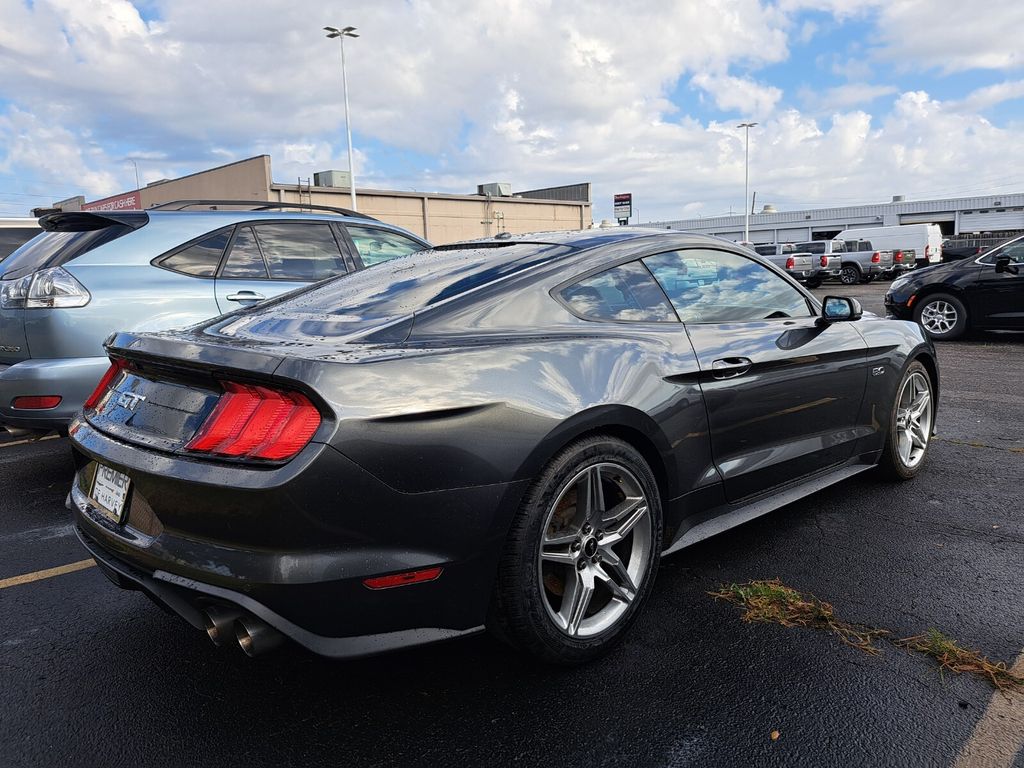 2018 Ford Mustang GT Premium photo 3