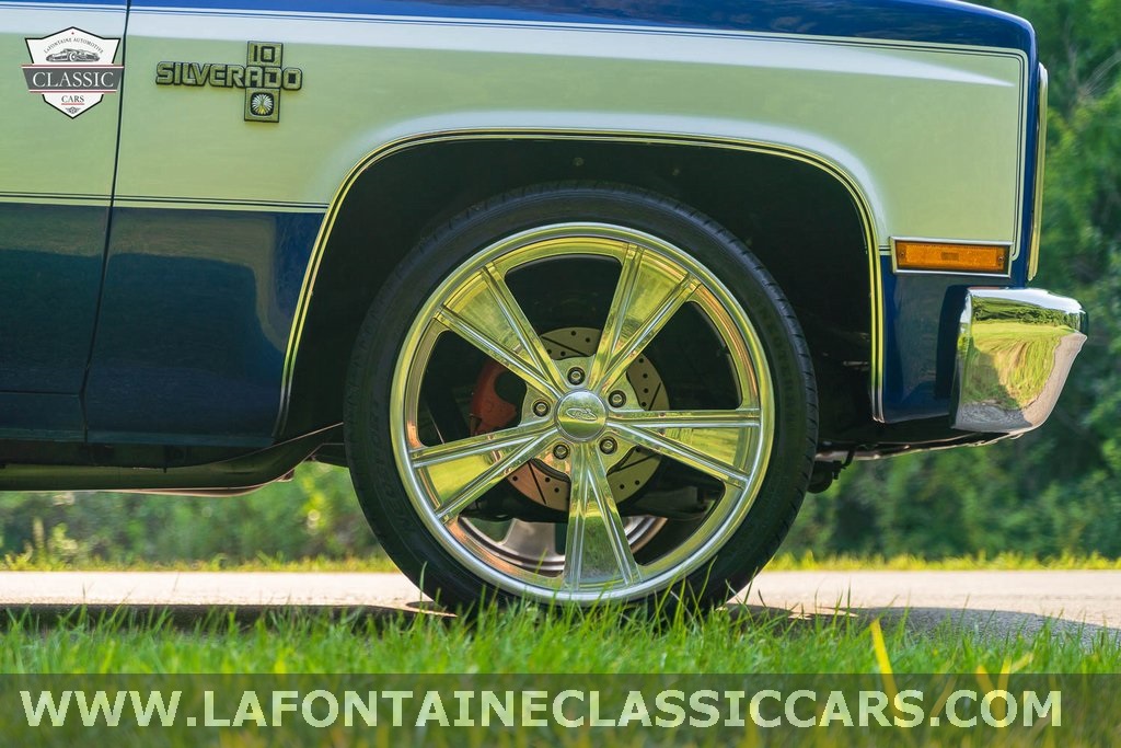 1985 Chevrolet C/K Pickup photo 35