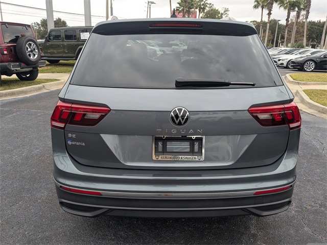 2022 Volkswagen Tiguan SE photo 3