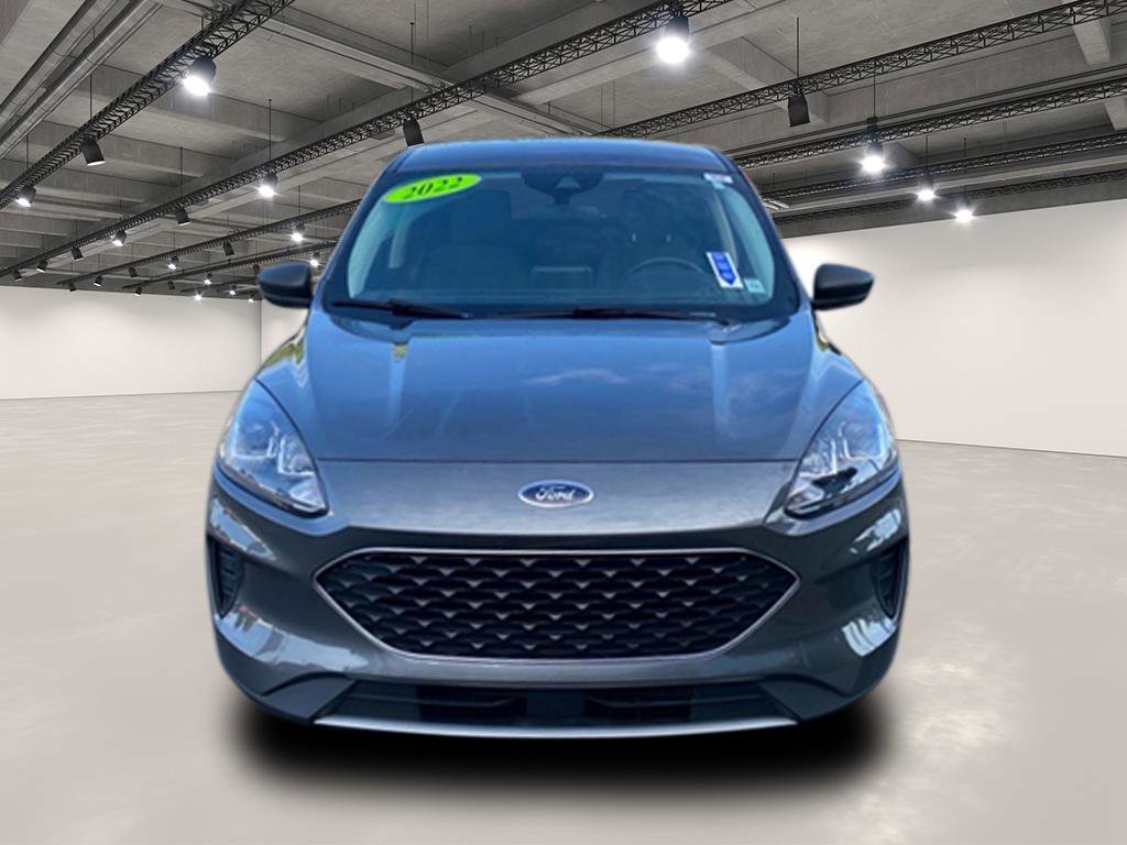 Used 2022 Ford Escape SE with VIN 1FMCU9G65NUB83181 for sale in Elma, NY