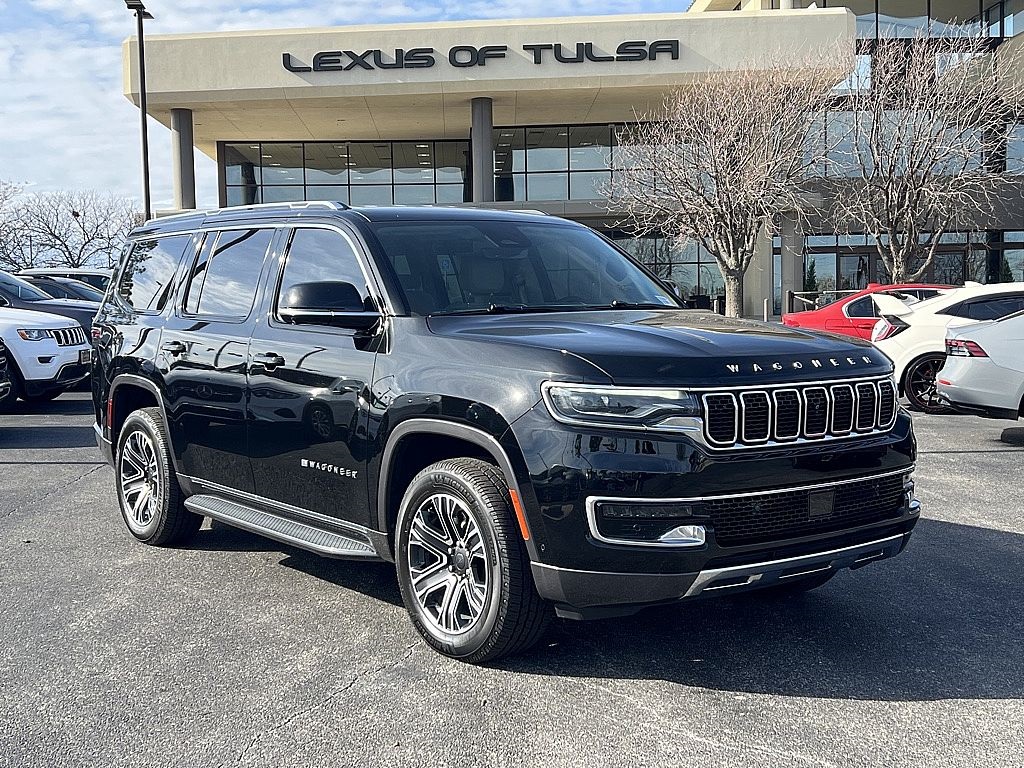 2022 Jeep Wagoneer Series III's photo