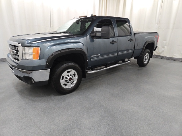 2013 Gmc Sierra SLE photo 2