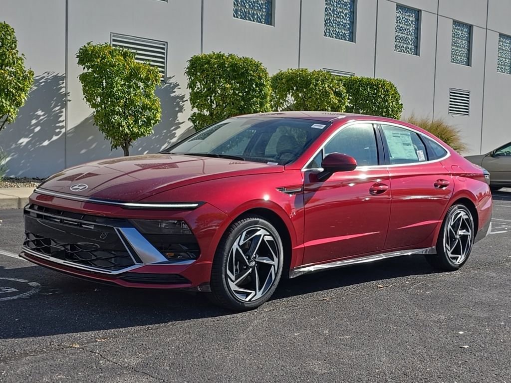 2026 Hyundai Sonata SEL Sport photo 2