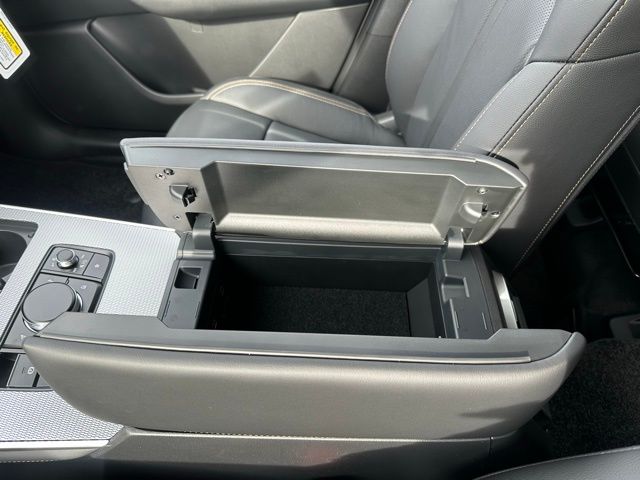 2025 Mazda CX-90 Plug-in Hybrid Premium S photo 25