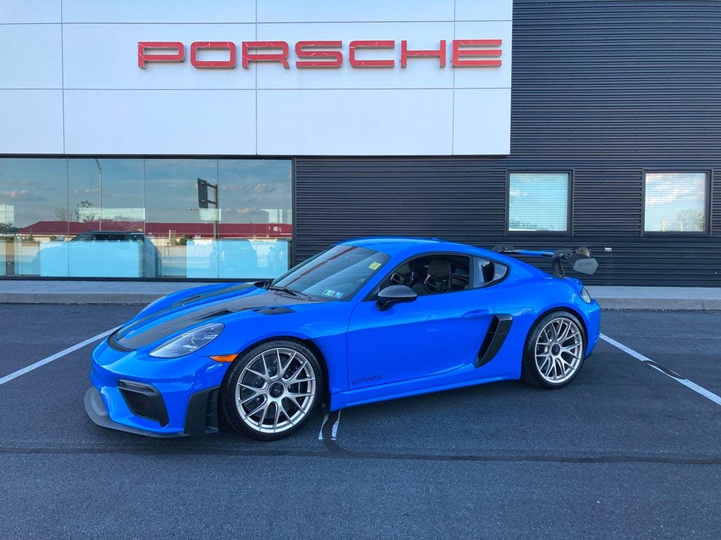2024 Porsche 718 GT4 RS's photo