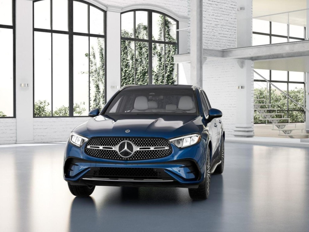2026 Mercedes Benz GLC 300 photo 41