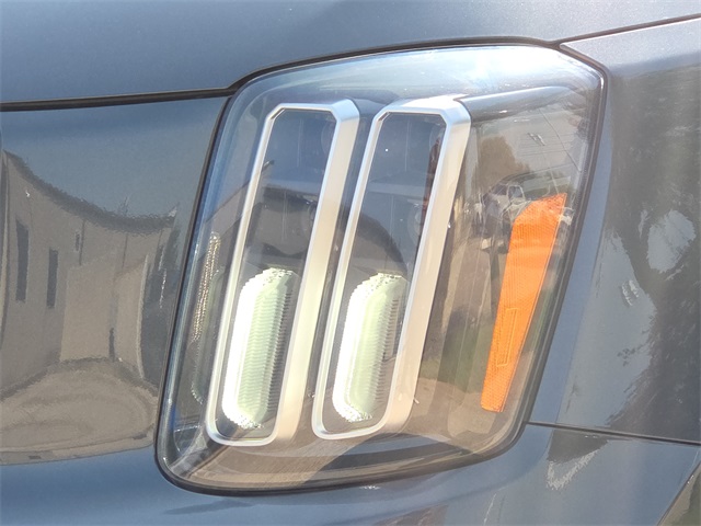 2023 Kia Telluride EX photo 4
