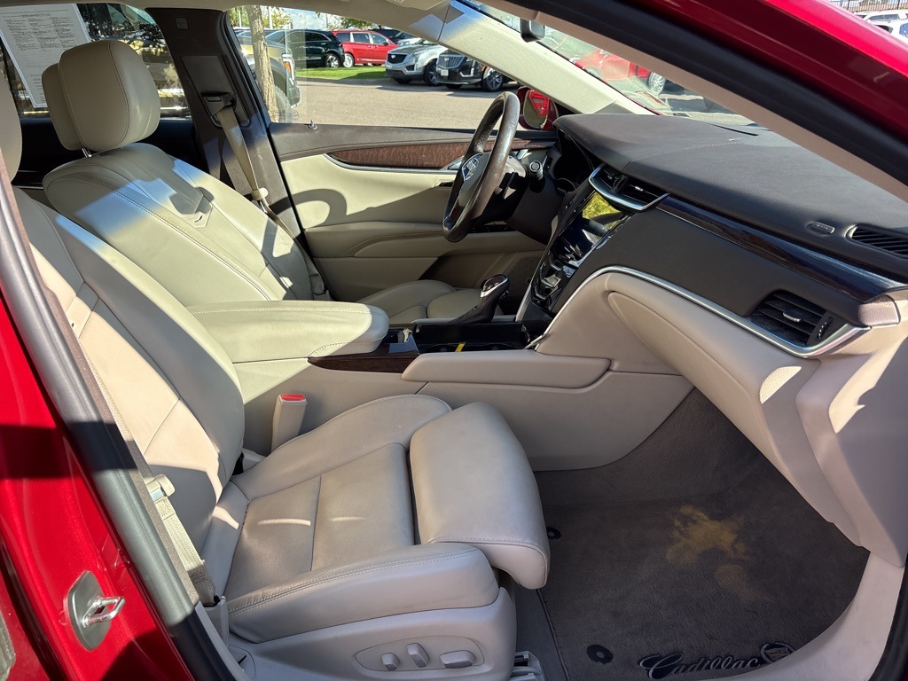 2014 Cadillac XTS Luxury photo 19
