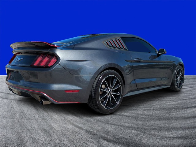 2015 Ford Mustang EcoBoost photo 3