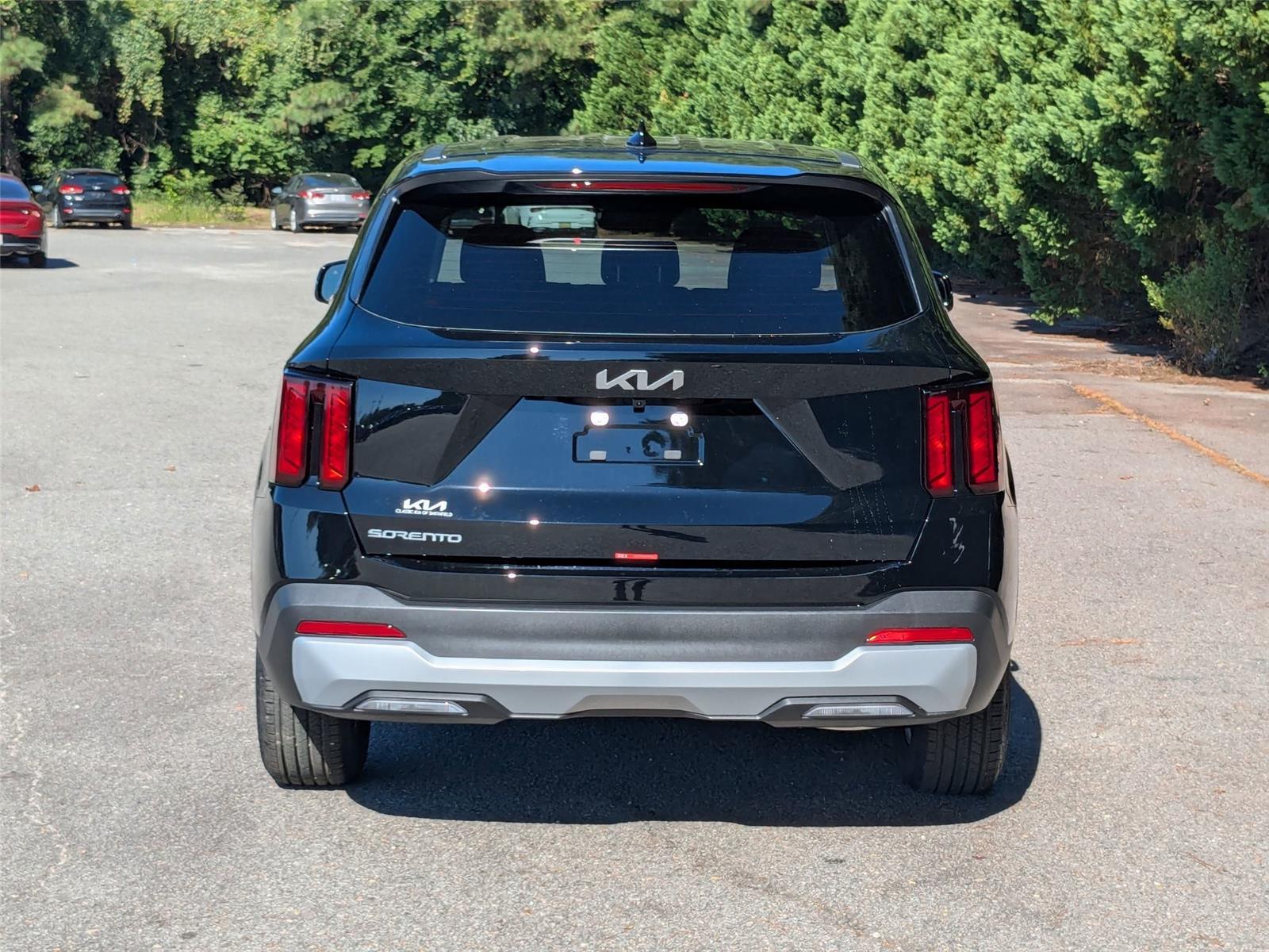 2026 Kia Sorento LX photo 8