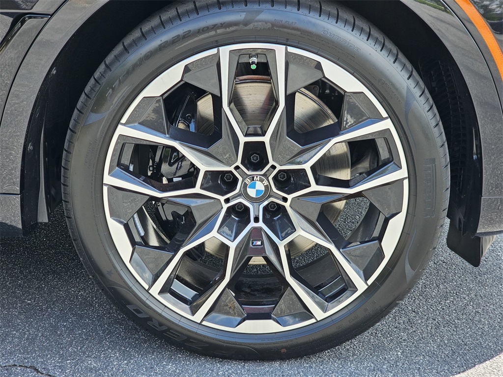 2026 Bmw X7 M60i photo 10