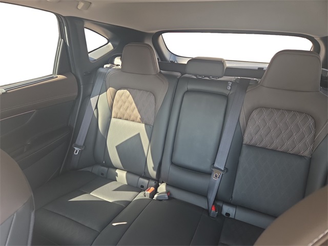 2025 Nissan Murano Platinum photo 13