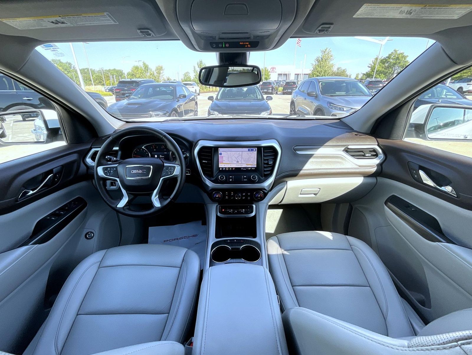 2023 Gmc Acadia SLT photo 11