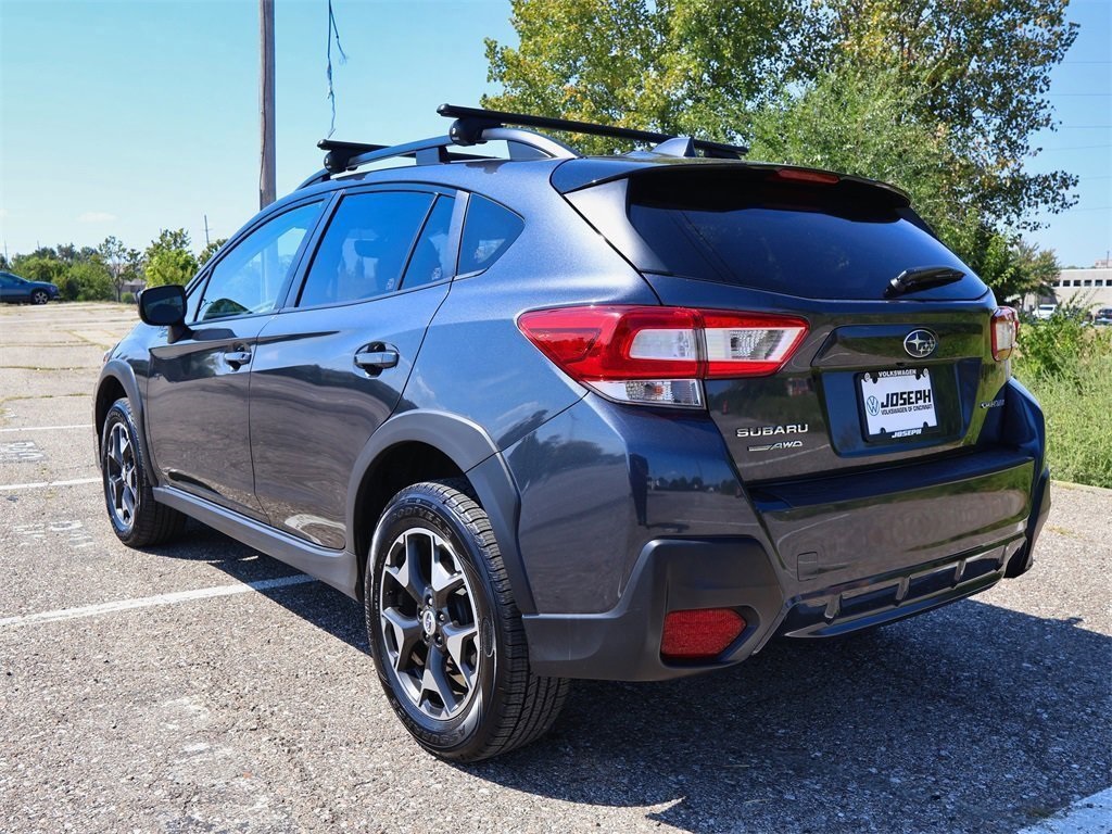 2018 Subaru Crosstrek 2.0i Premium photo 3