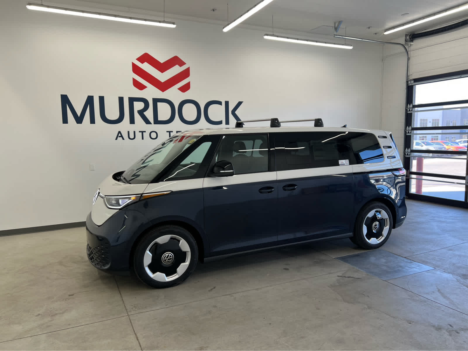 2025 Volkswagen ID. Buzz PRO S PLus's photo