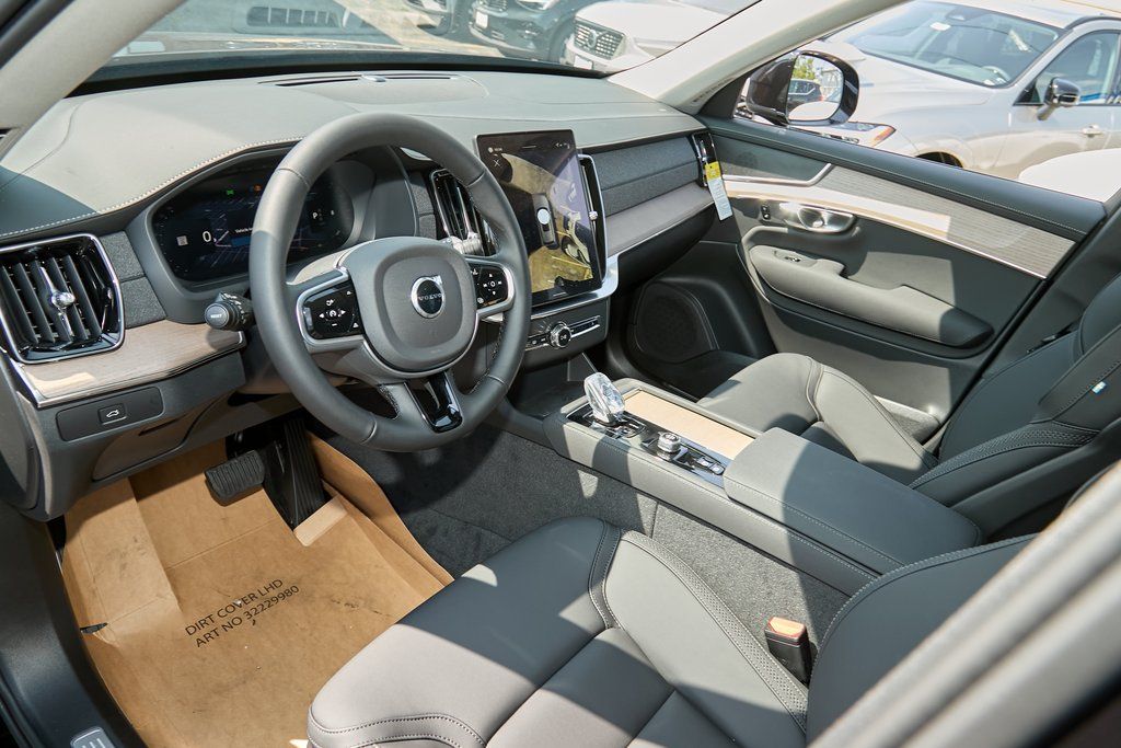 2026 VOLVO XC90 - Image 9