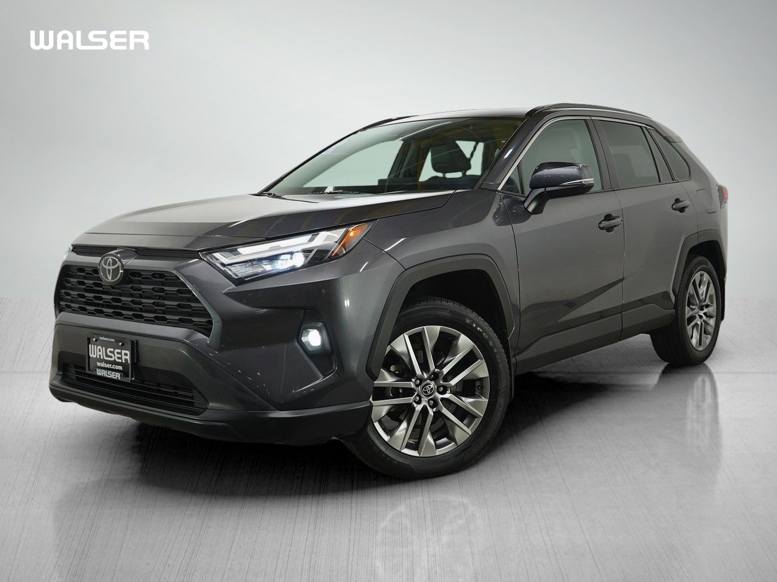 2022 Toyota RAV4 XLE Premium's photo