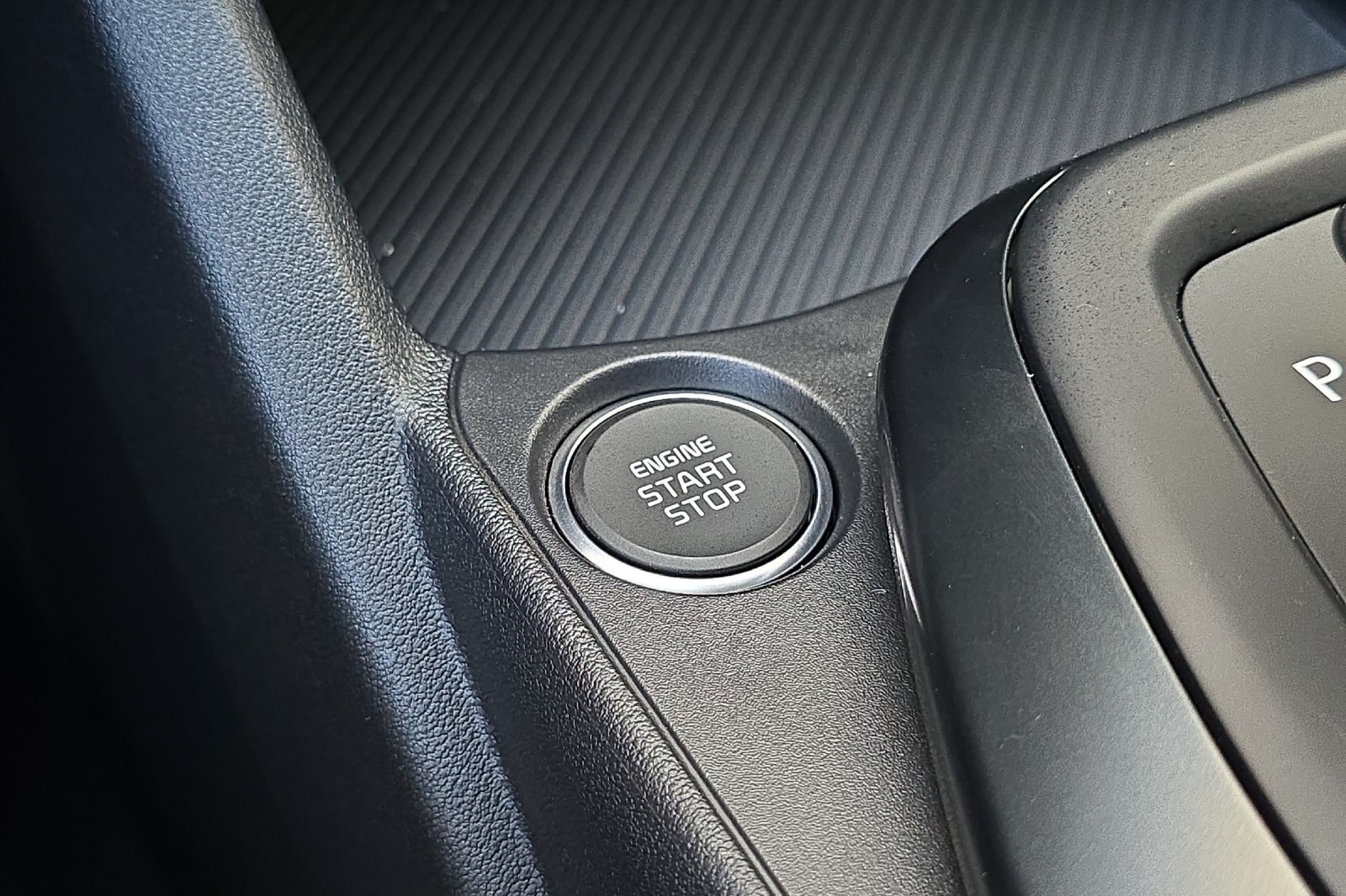 2025 Kia K4 LXS photo 17