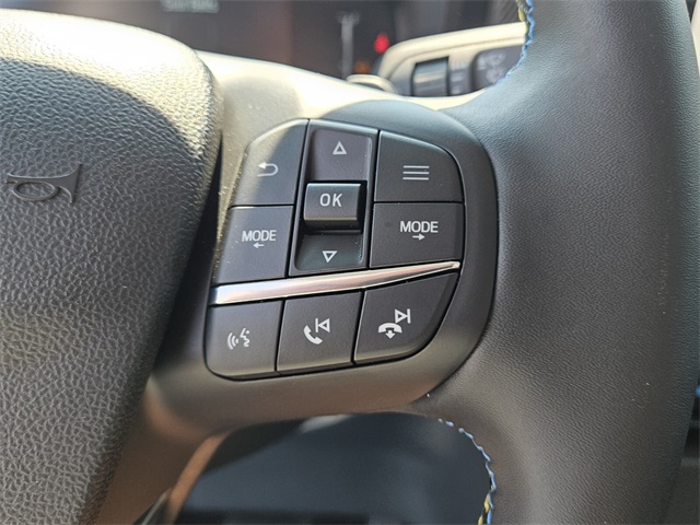 2025 Ford Maverick photo 23