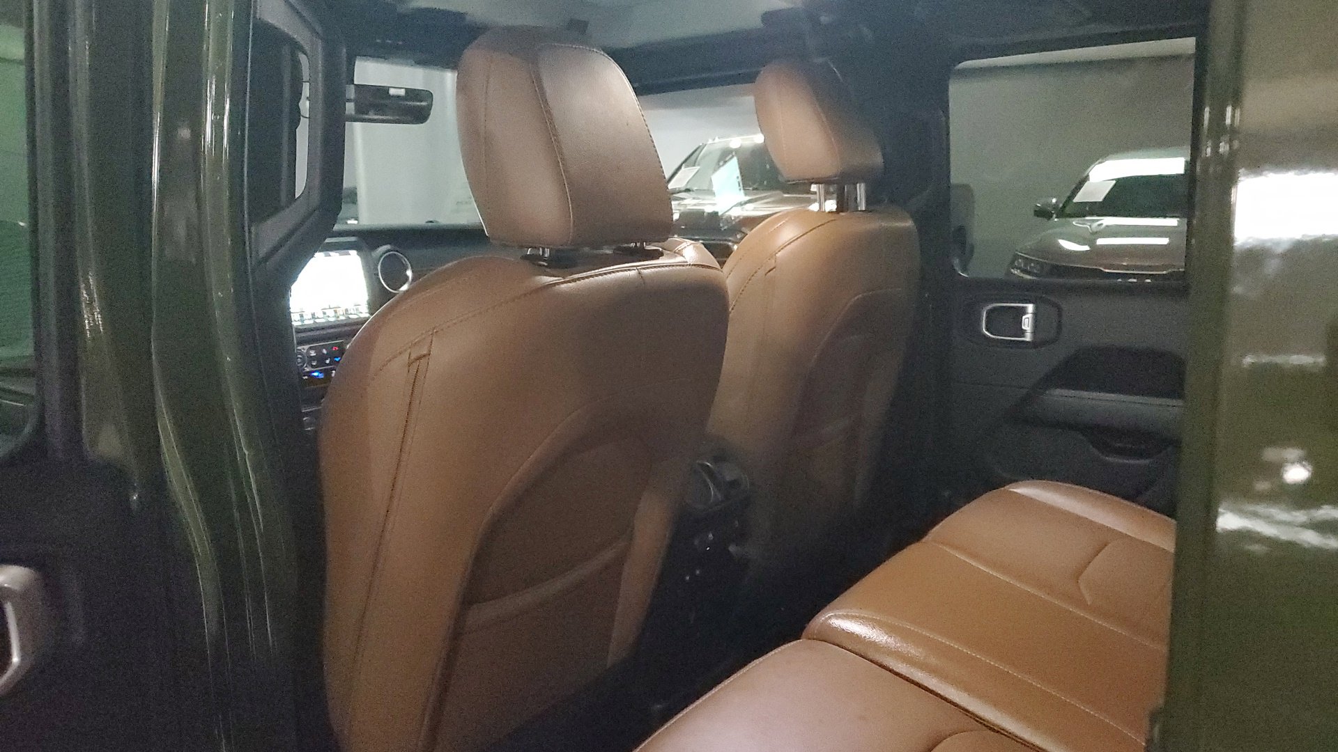 2021 Jeep Wrangler Unlimited Sahara 4xe photo 16