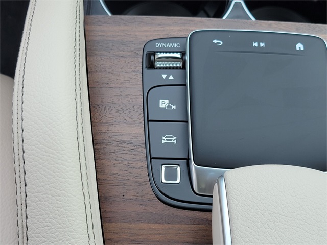 2026 Mercedes Benz GLE 450 4MATIC photo 23