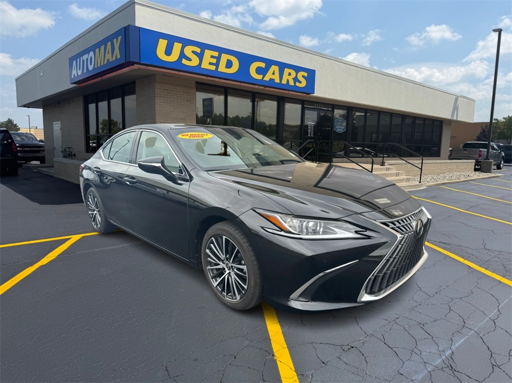 2023 Lexus ES 350 photo 3