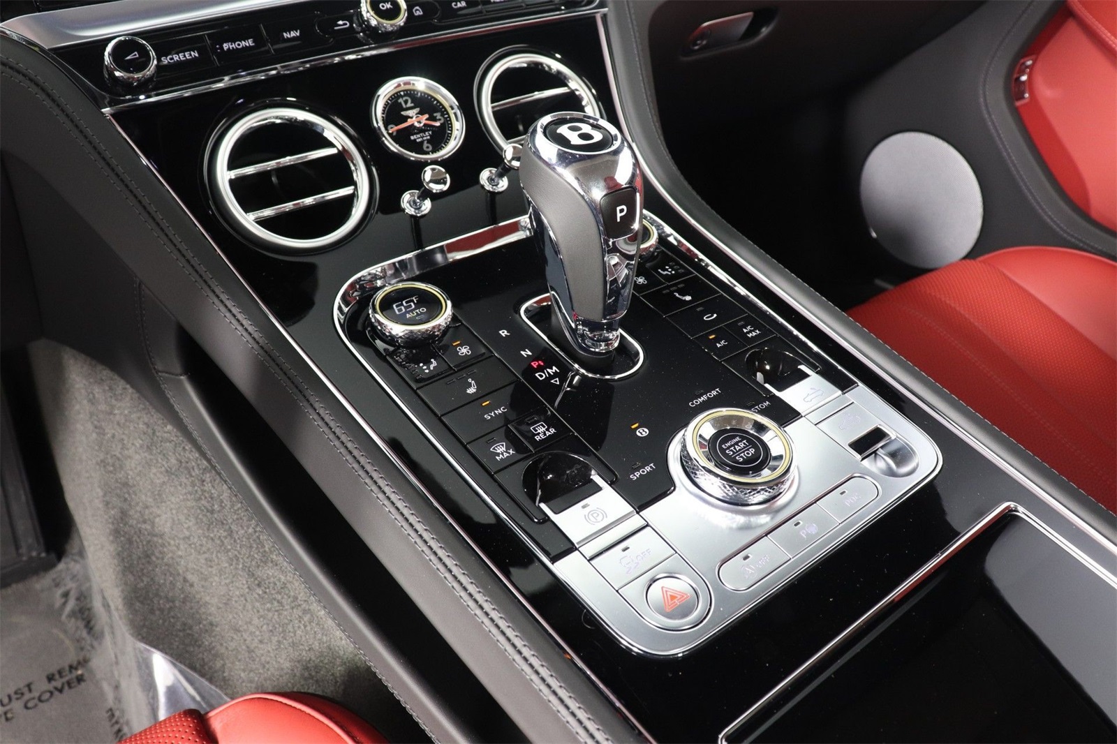 2024 Bentley Continental GT V8 photo 11
