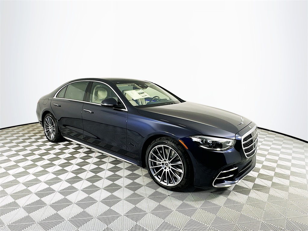 2026 Mercedes-Benz S-Class S 580's photo