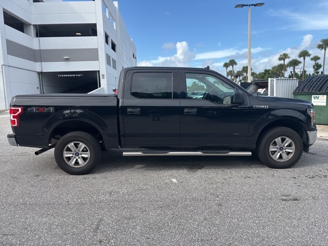 2019 Ford F-150 XLT photo 2