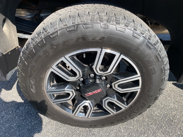 2022 Gmc Sierra 2500 HD AT4 photo 14