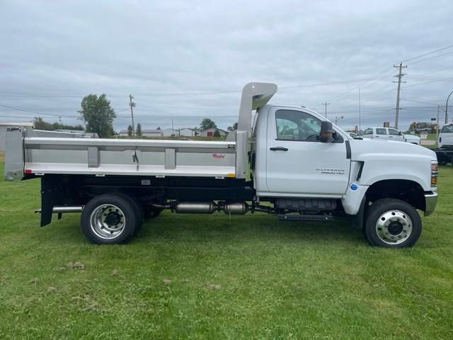 2024 Chevrolet Silverado 5500HD Work Truck photo 6