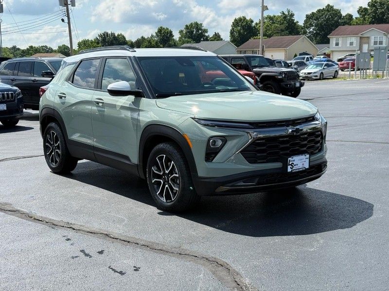 2024 Chevrolet Trailblazer ACTIV photo 2