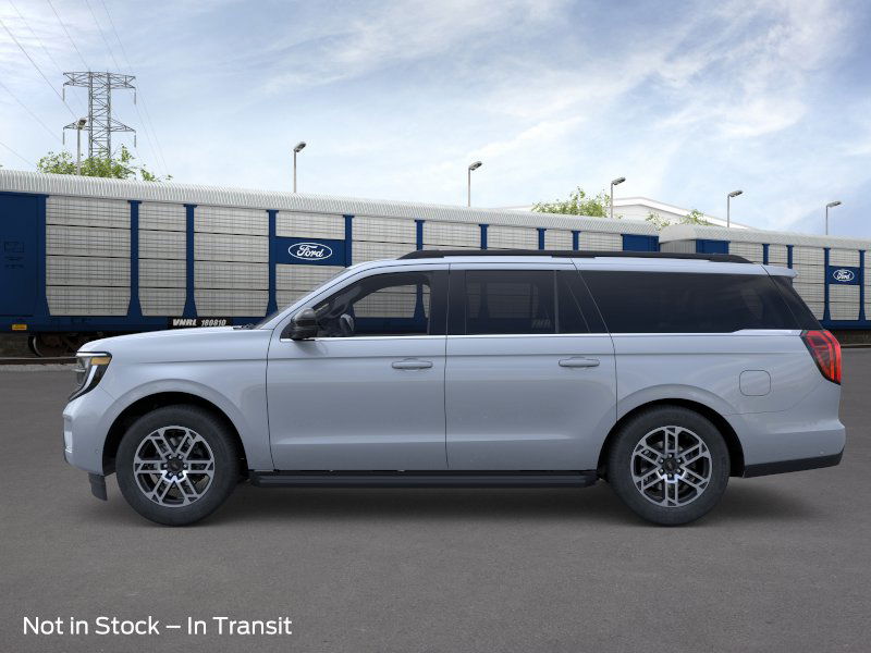 2025 Ford Expedition MAX photo 2