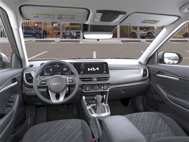 2026 Kia Seltos LX photo 13