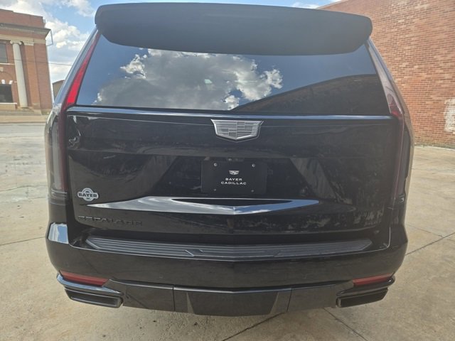 2023 Cadillac Escalade Sport Platinum photo 3