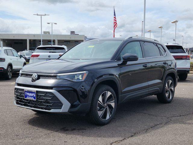 2025 Volkswagen Taos SE photo 6