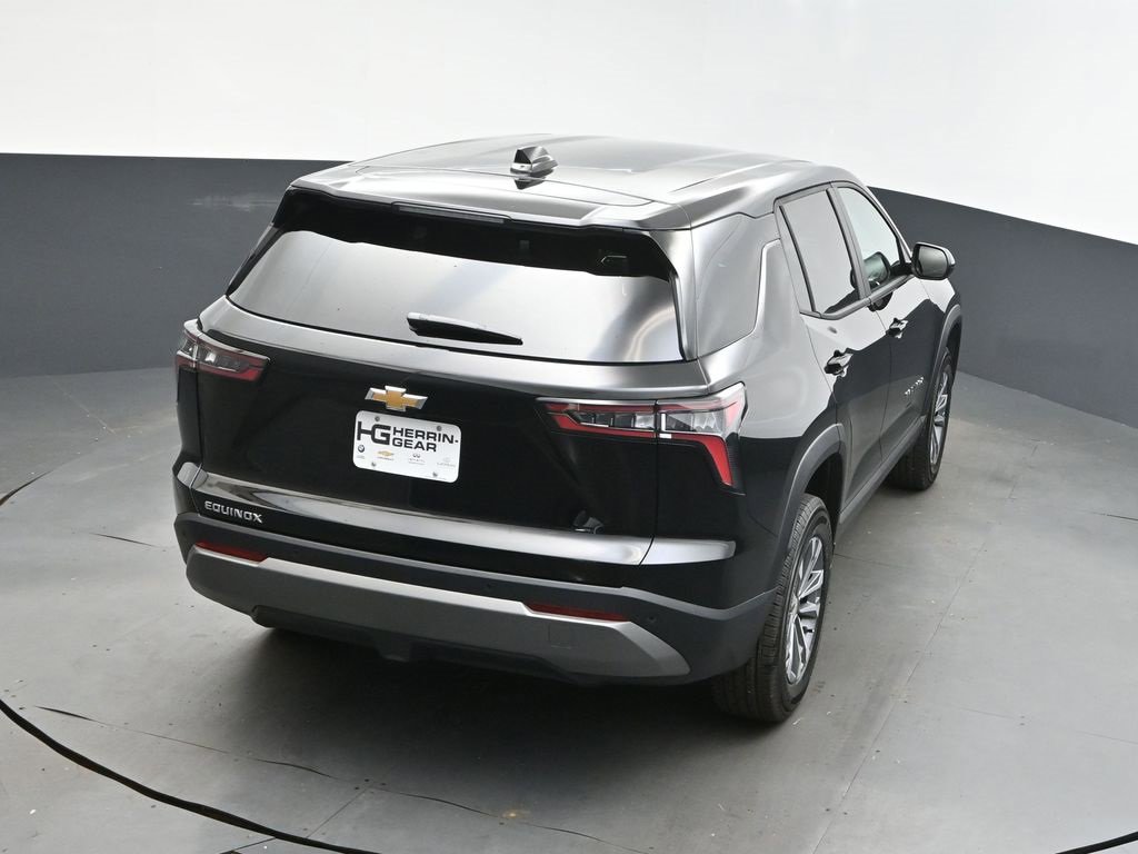 2026 Chevrolet Equinox LT photo 32