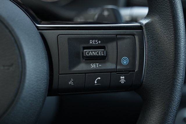 2023 Nissan Rogue SV photo 33