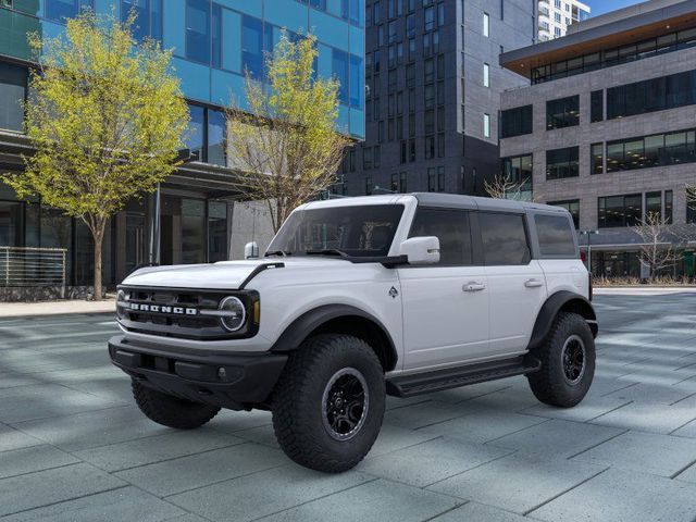2025 Ford Bronco 4-Door Outer Banks's photo