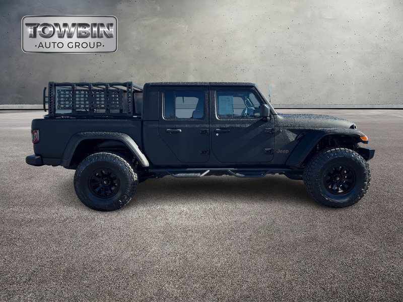 2022 Jeep Gladiator Mojave photo 3